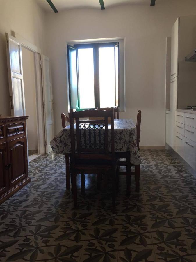 Casa Cardi Apartment Сперлонга Екстериор снимка