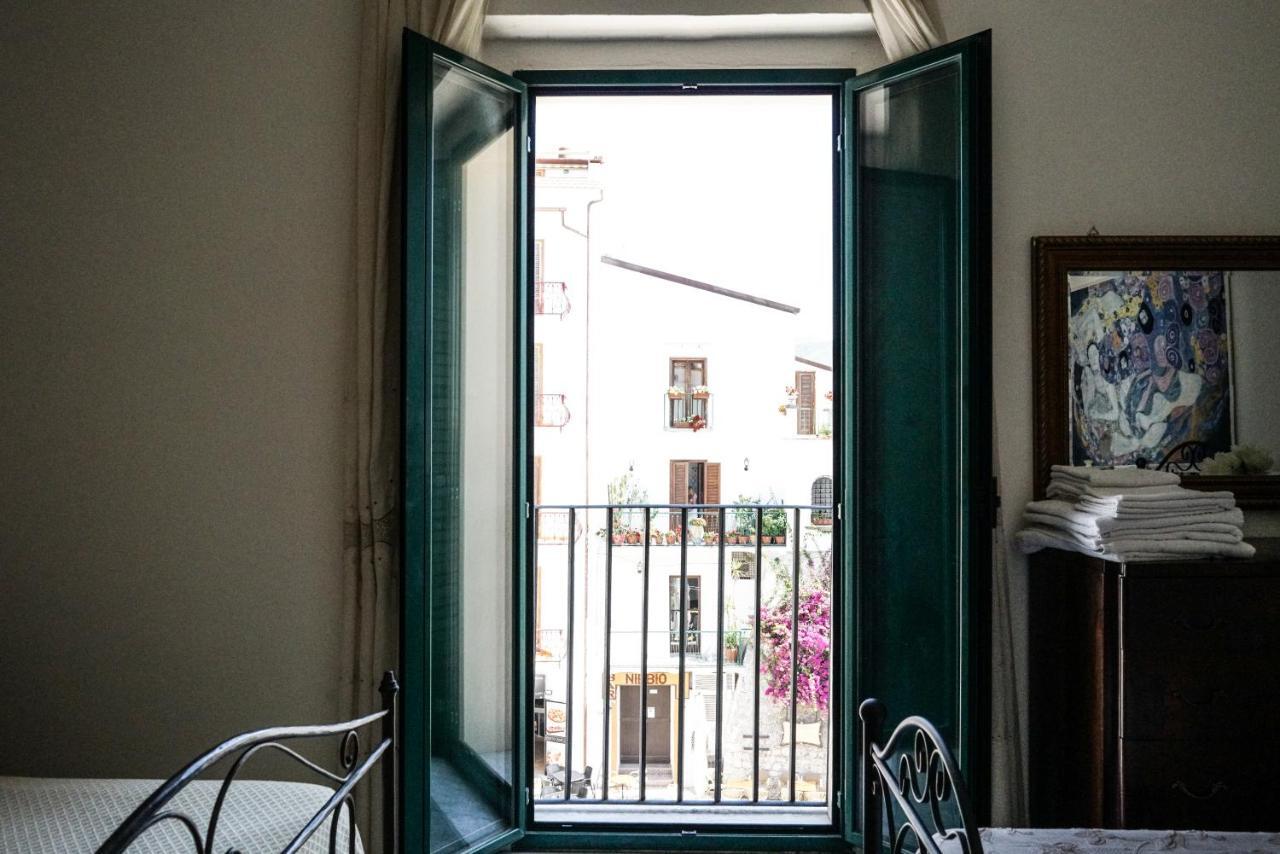 Casa Cardi Apartment Сперлонга Екстериор снимка